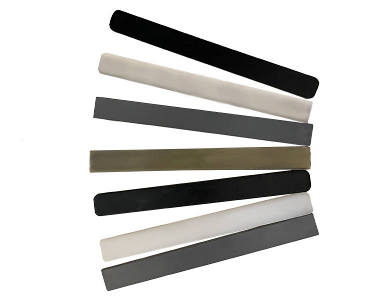 ASTM D790の試験片